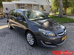 Grijs Gebruikt 2014 Opel Astra Business Stationwagen | € 4.950 (Goede deal)