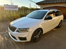 Wit Gebruikt 2017 Skoda Octavia RS Stationwagen | € 20.995 (Eerlijke prijs)