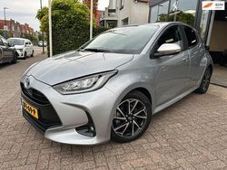 Grijs Gebruikt 2022 Toyota Yaris Edition Hatchback | € 19.950 (Super prijs)
