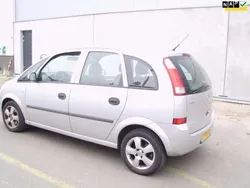 Grijs Gebruikt 2004 Opel Meriva MPV | € 1.999 (Eerlijke prijs)