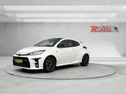 Wit Gebruikt 2022 Toyota Yaris Hatchback | € 40.999