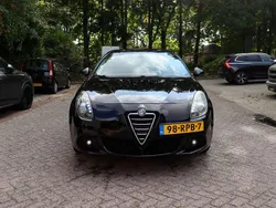 Gebruikt 2011 Alfa Romeo Giulietta Distinctive Hatchback | € 5.575 (Eerlijke prijs)