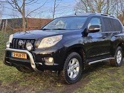 Zwart Gebruikt 2011 Toyota Land Cruiser SUV | € 21.950 (Eerlijke prijs)