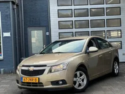 Beige Gebruikt 2009 Chevrolet Cruze LS Sedan | € 3.295 (Eerlijke prijs)