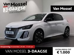 Wit Nieuw 2025 Peugeot 208 Allure Hatchback | € 28.140 (Super prijs)