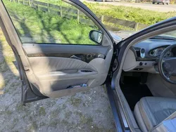 Mercedes E320
