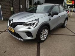 Grijs Gebruikt 2021 Renault Captur Zen SUV | € 16.950 (Eerlijke prijs)