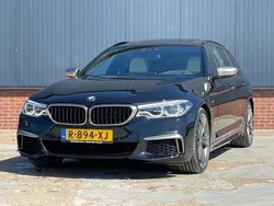 Zwart Gebruikt 2017 BMW M550 Executive Sedan | € 42.499 (Eerlijke prijs)