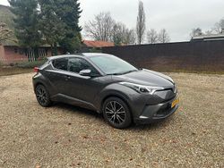 Grijs Gebruikt 2017 Toyota C-HR Executive SUV | € 15.750 (Goede deal)