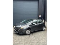 Grijs Gebruikt 2014 Peugeot 208 Hatchback | € 3.999 (Goede deal)