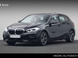 Zwart Gebruikt 2020 BMW 118 Executive Hatchback | € 26.880 (Eerlijke prijs)