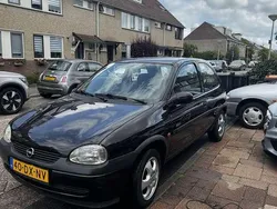 Zwart Gebruikt 2000 Opel Corsa Edition Hatchback | € 1.200 (Eerlijke prijs)