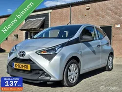 Grijs Gebruikt 2020 Toyota Aygo Hatchback | € 8.349 (Goede deal)