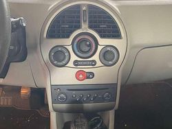 Rood Gebruikt 2006 Renault Modus Luxe MPV | € 750 (Goede deal)