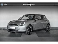 Melting silver Gebruikt 2024 Mini Cooper SE Hatchback | € 31.900 (Goede deal)