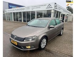 Bruin Gebruikt 2011 VW Passat Comfortline Sedan | € 4.950 (Goede deal)