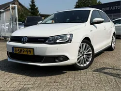 Wit Gebruikt 2013 VW Jetta Hybrid Highline Sedan | € 5.999