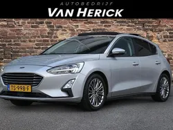 Grijs Gebruikt 2018 Ford Focus Business Edition Hatchback | € 10.945 (Eerlijke prijs)
