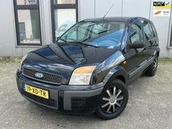 Zwart Gebruikt 2007 Ford Fusion MPV | € 1.499 (Goede deal)