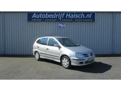 Grijs Gebruikt 2005 Nissan Almera Tino MPV | € 1.950 (Eerlijke prijs)