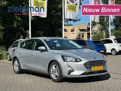 Grijs Gebruikt 2019 Ford Focus Business Edition Hatchback | € 13.845 (Eerlijke prijs)