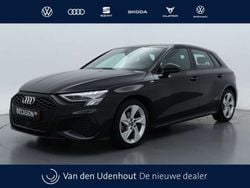 Zwart Gebruikt 2023 Audi A3 Sportback S-Line Hatchback | € 29.550 (Eerlijke prijs)