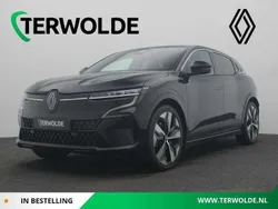 Zwart Nieuw 2025 Renault Mégane Komfort SUV | € 40.190 (Eerlijke prijs)