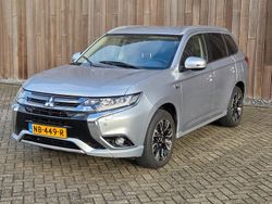 Grijs Gebruikt 2016 Mitsubishi Outlander P-HEV SUV | € 13.900 (Goede deal)