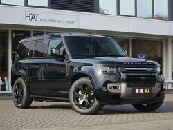 Zwart (metallic) Nieuw 2025 Land Rover Defender SE Dynamic SUV | € 94.800 (Eerlijke prijs)