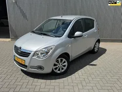 Grijs Gebruikt 2014 Opel Agila Hatchback | € 4.995 (Eerlijke prijs)