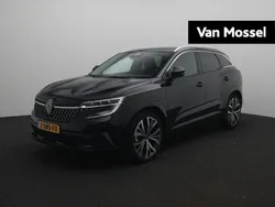 Zwart Gebruikt 2024 Renault Austral Iconic Esprit Alpine SUV | € 39.430 (Iets duurder)