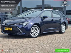 Blauw Gebruikt 2022 Toyota Corolla Hybrid Business Edition Stationwagen | € 23.499 (Iets duurder)