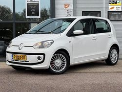 Wit Gebruikt 2014 VW up! high up! Hatchback | € 4.450 (Iets duurder)