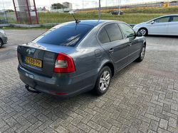 Grijs Gebruikt 2012 Skoda Octavia Elegance Hatchback | € 4.950 (Goede deal)