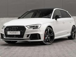 Wit Gebruikt 2018 Audi RS3 Sedan | € 37.950 (Eerlijke prijs)