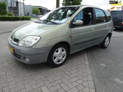 Groen Gebruikt 2003 Renault Scénic Authentique MPV | € 1.195 (Eerlijke prijs)