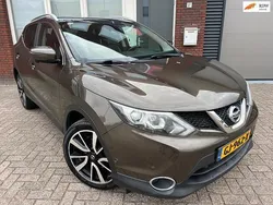 Bruin Gebruikt 2015 Nissan Qashqai 360º SUV | € 12.900 (Eerlijke prijs)