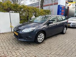Grijs Gebruikt 2012 Ford Focus Trend Stationwagen | € 2.750 (Eerlijke prijs)