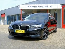 Zwart Gebruikt 2022 BMW 530 Comfort Edition Stationwagen | € 33.450 (Super prijs)