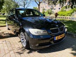 Zwart Gebruikt 2008 BMW 318 Efficient Dynamics Sedan | € 3.399 (Eerlijke prijs)