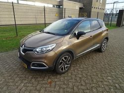 Bruin (metallic) Gebruikt 2017 Renault Captur Dynamique SUV | € 6.995 (Goede deal)