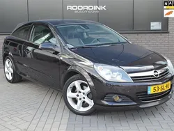 Zwart Gebruikt 2006 Opel Astra GTC Hatchback | € 1.899 (Eerlijke prijs)