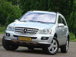 Grijs Gebruikt 2006 Mercedes ML500 AMG SUV | € 11.995 (Goede deal)