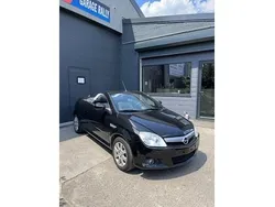Zwart Gebruikt 2008 Opel Tigra Basis Cabriolet | € 5.000 (Duur)
