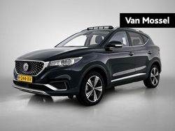Zwart Gebruikt 2020 MG ZS Luxury SUV | € 14.995 (Eerlijke prijs)