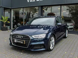 Blauw, metallic lak Gebruikt 2020 Audi A3 Sportback S-Line Hatchback | € 23.950 (Super prijs)