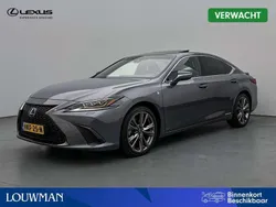 Grijs Gebruikt 2021 Lexus ES300 Sport Line Sedan | € 43.950 (Eerlijke prijs)