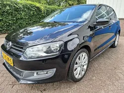 Zwart Gebruikt 2010 VW Polo Highline Hatchback | € 2.695 (Goede deal)