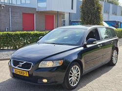 Zwart Gebruikt 2010 Volvo V50 Stationwagen | € 1.650 (Eerlijke prijs)