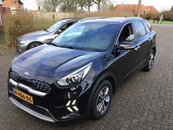 Zwart Gebruikt 2020 Kia Niro SUV | € 20.750 (Eerlijke prijs)